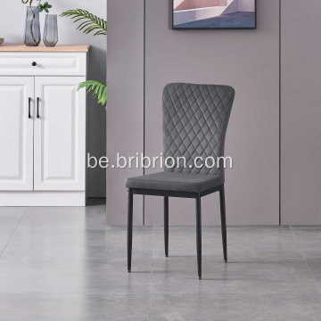 Без шэрых аксамітных абедзенных крэслаў для абедзеннага стала